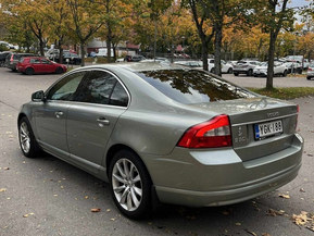 Volvo S80