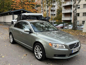 Volvo S80