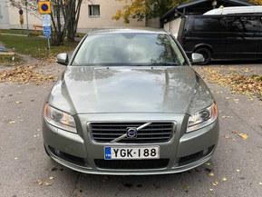 Volvo S80