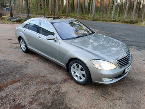 Mercedes-Benz S
