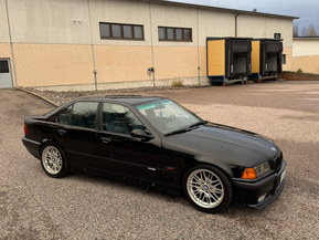 BMW 325