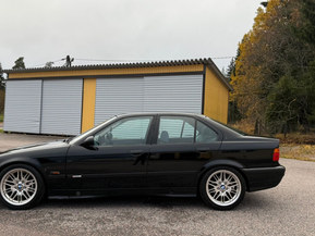 BMW 325