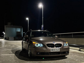 BMW 525