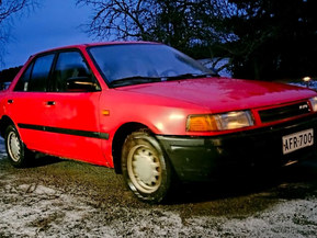 Mazda 323