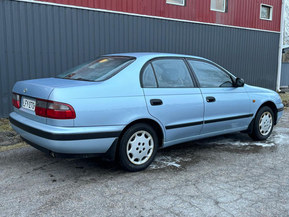 Toyota Carina E