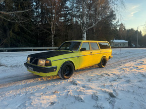 Volvo 240