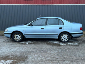 Toyota Carina E
