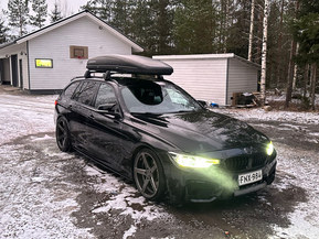 BMW 330