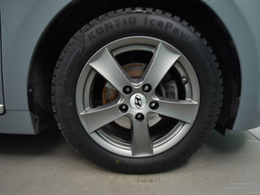 Hyundai Ioniq Plug-In