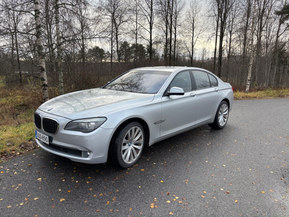 BMW 730
