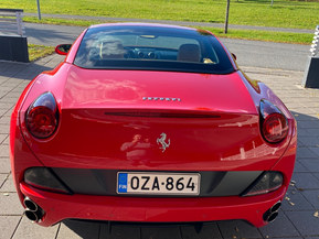 Ferrari California