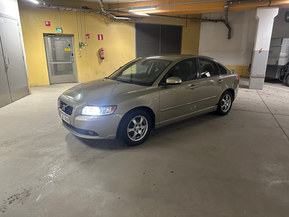 Volvo S40