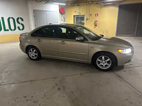 Volvo S40