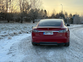 Tesla Model S