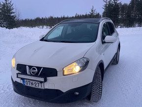 Nissan Qashqai+2