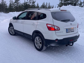 Nissan Qashqai+2