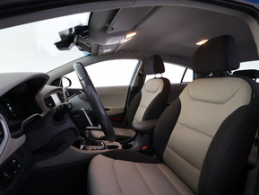 Hyundai Ioniq Plug-In