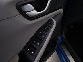 Hyundai Ioniq Plug-In