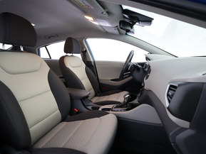 Hyundai Ioniq Plug-In