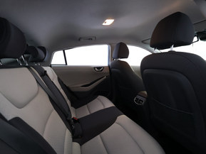 Hyundai Ioniq Plug-In