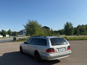 Mercedes-Benz E
