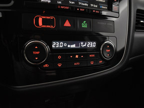 Mitsubishi Outlander PHEV