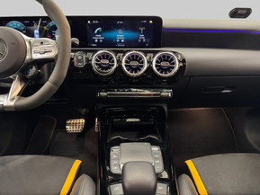 Mercedes-Benz A 45 AMG