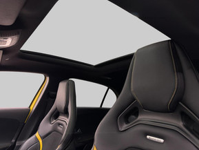 Mercedes-Benz A 45 AMG