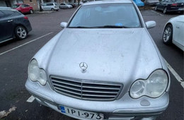Mercedes-Benz C 180