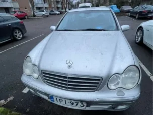 Mercedes-Benz 180