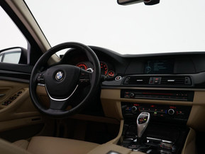 BMW 528