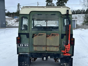 Land Rover 88