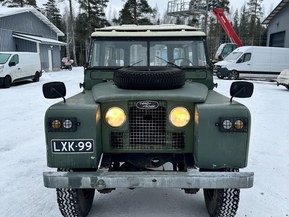 Land Rover 88