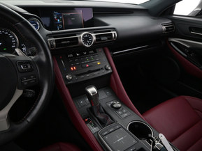 Lexus RC