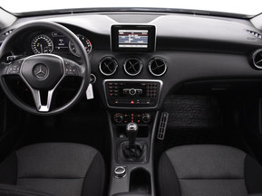 Mercedes-Benz A
