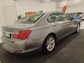 BMW 730