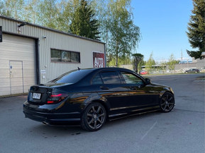 Mercedes-Benz C