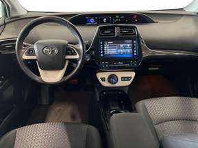Toyota Prius PHEV