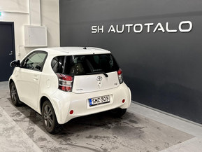 Toyota Iq