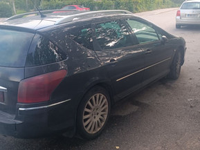 Peugeot 407