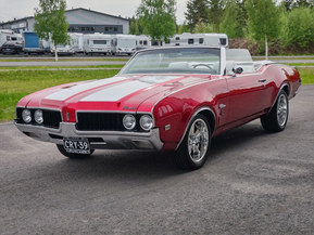 Oldsmobile Cutlass