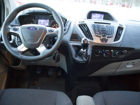 Ford Tourneo Custom