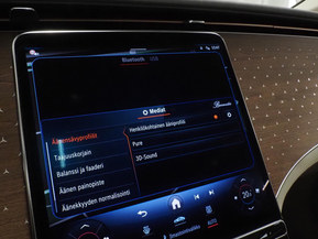 Mercedes-Benz EQS SUV