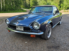 Fiat 124 Spider