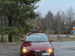 Alfa Romeo 159
