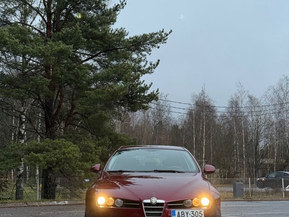 Alfa Romeo 159