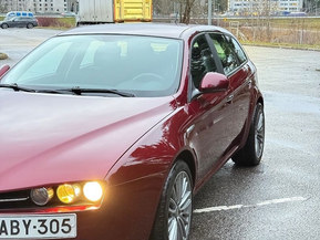 Alfa Romeo 159