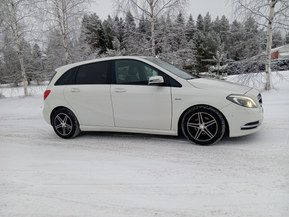 Mercedes-Benz B