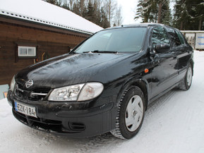 Nissan Almera