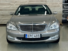 Mercedes-Benz S